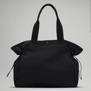 NWT Lululemon Tote